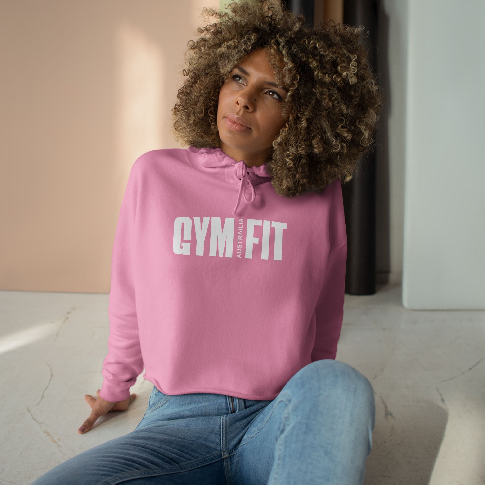 Gym Fit Crop Hoodie - Stylish Workout Attire for Fitness Enthusiasts